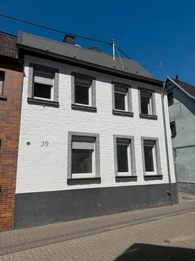 Foto - Renoviertes Einfamilienhaus in Bendorf-Altsayn –Wohnen am Schloss
