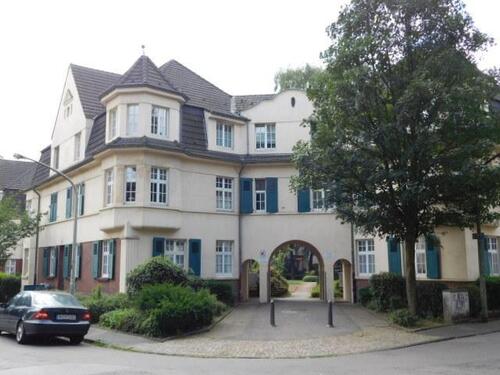 Foto - ** 2-Zimmer-Wohnung mit Balkon im Erdgeschoss**