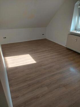 Foto - 4.5 Zimmerwohnung - 550,00&nbsp;EUR Kaltmiete, ca.&nbsp; 100,00&nbsp;m&sup2;