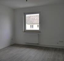 Schöne 3-Zimmer-Wohnung mit Tageslichtbad in Hanau-Großauheim zu vermieten