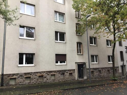 Foto - zentral gelegene 3-Zi.-Wohnung mit großem Balkon