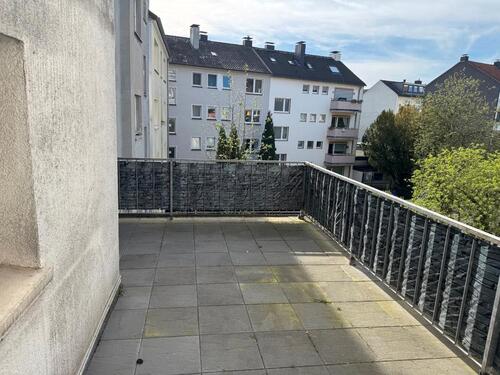 Foto - Helle Terrassenwohnung in der Südstadt in unmittelbarer Nähe Hbf