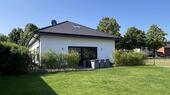 Foto - Bungalow mit PV-Anlage und Wärmepumpe zentral in Verl