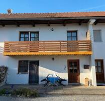 3 Zimmer Maisonettewohnung - 700,00&nbsp;EUR Kaltmiete, ca.&nbsp; 80,00&nbsp;m&sup2; in Haarbach (PLZ: 94542)