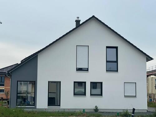 Foto - Modernes Einfamilienhaus mit hochwertiger Ausstattung