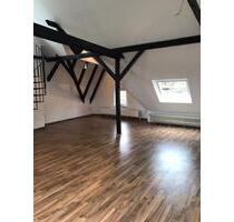 Großzügige 4,5-Zimmer-Dachgeschosswohnung mit offenem Wohnkonzept - Bochum Höntrop