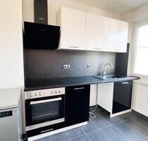 Erstbezug nach Sanierung TOP 3-Zimmer-Wohnung mit Einbauküche - Wolfsburg Alt-Wolfsburg