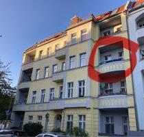Helle 2-Zimmer-Wohnung mit Loggia in ruhiger Wohnstraße zum 1.11. - Berlin Treptow-Köpenick