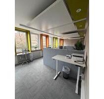 Modernes BüroraumKosmetikstudioTattostudio an den Kölner Ringen - Frechen