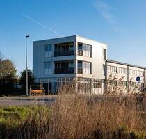 183 m² BüroGewerbefläche Husum · sofort frei · keine Provision