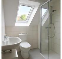 Gemütliche 1,5 Zimmer Dachgeschosswohnung mit 33m² in Friedberg zu vermieten - Friedberg (Hessen)