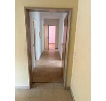 3Z,K,B - 83m2 mit Balkon - St. Helena Str. 80, 54294 Tr - Trier Feyen-Weismark