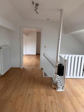 Foto - 5 Zimmer Etagenwohnung zur Miete in Hochspeyer