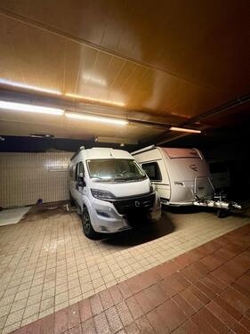 Foto - Stellplatz für Wohnmobile und Wohnwagen
