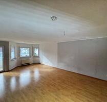 Provisionsfreie 3,5 Zimmer Whg. in Frickenhausen