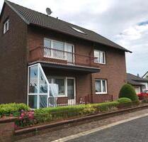 Zweifamilien Haus in ruhiger Wohnlage - Barntrup
