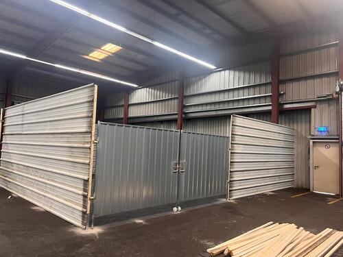 Foto - Lagerflächen zur Miete – von 123 m² bis 160 m²