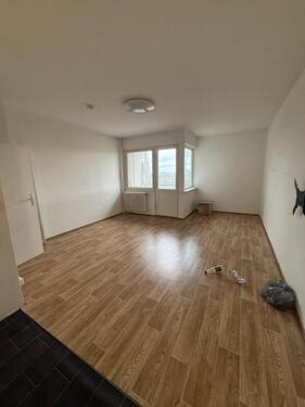 Foto - 1 Zimmer Wohnung MIT ANMELDUNG - 749,00&nbsp;EUR Kaltmiete, ca.&nbsp; 39,00&nbsp;m&sup2;