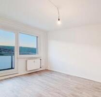 Wir renovieren! 1-Zimmer-Wohnung mit Balkon! **Personenaufzug** - Dresden Cotta