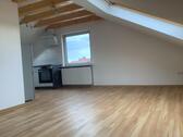 Foto - 2 Zimmer Dachgeschosswohnung - 650,00&nbsp;EUR Kaltmiete, ca.&nbsp; 69,00&nbsp;m&sup2;