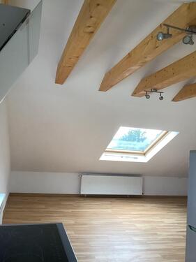 Foto - Dachgeschoßwohnung in Langenselbold zur Miete