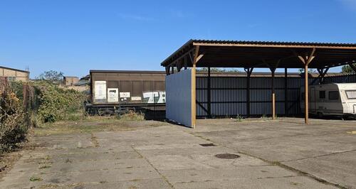 Foto - Stellplatz für Womo *Grundstück verschlossen*Freifläche Rothensee