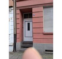 4-Zimmer-Wohnung mit viel Platz (102 m²) – Duisburg-Meiderich