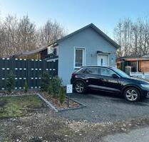 Häuschen auf dem Campingplatz in Tespe