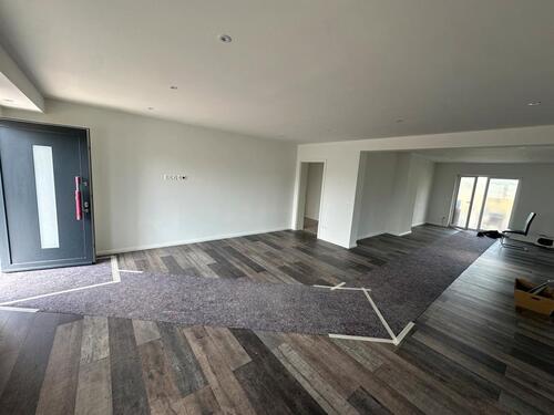 Foto - 3 Zimmer EG Wohnung Terrasse Keller Parkplatz