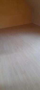 Foto - DG Wohnung zu vermieten - 570,00 EUR Kaltmiete,