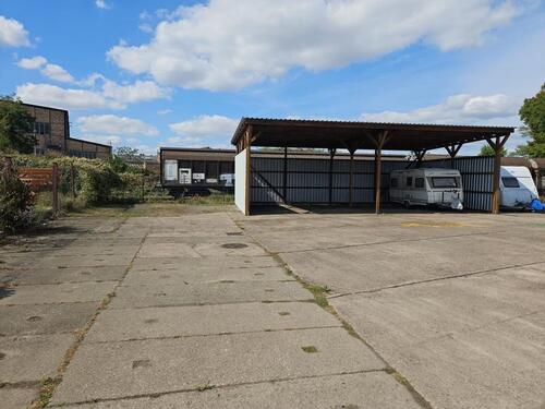 Foto - Stellplatz überdacht für Womo *Grundstück verschlossen* Rothensee