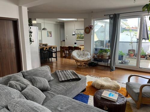 Foto - Helle 2 Zimmer Wohnung Neukölln zur Untermiete (14.12.25-15.3.26)