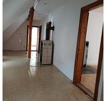 Große 4 Zimmer Wohnung - 490,00 EUR Kaltmiete, in Helmstedt (PLZ: 38350)