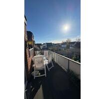 Helle DGwohnung mit ca. 80 m² in Sankt Augustin–Niederpleis