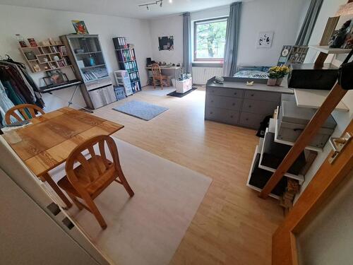 Foto - Schönes 1 Zi-Apartment: Küche mit EBK, Bad, 40m², Pettendorf