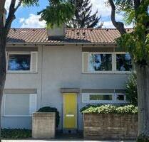 Einfamilienhaus mit mediterranem Hofgarten - Karlsruhe Mühlburg