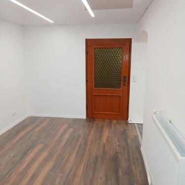 Foto - 1.5 Zimmer Erdgeschoßwohnung zur Miete in Maikammer