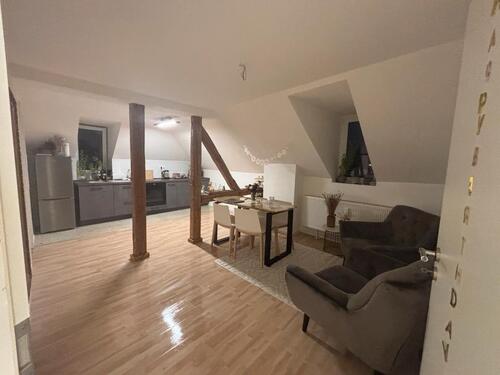 Foto - 2 Zimmer Dachgeschoßwohnung zur Miete in Wiesbaden