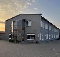 SCHMUGGEROW IMMOBILIEN - Kleine Halle in Pinneberg