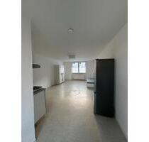 Teilmöbliertes Apartment mit TG-Stellplatz in Würzburg-Lengfeld Teilmöbliertes Apartment mit TG-Stellplatz in Würzburg-Lengfeld