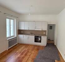Flensburg, schicke, renovierte 2 Zimmer Wohnung, 69qm, 2.OG