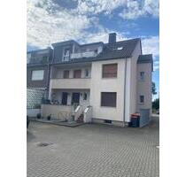 Dachgeschoss Wohnung mit Balkon Stadtnah - Dinslaken Hiesfeld