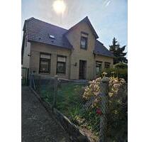 Vermietung Einfamilienhaus - 1.500,00&nbsp;EUR Kaltmiete, ca.&nbsp; 110,00&nbsp;m&sup2; in Bad Oldesloe (PLZ: 23843)
