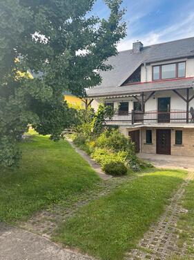 Foto - Große Doppelhaushälfte mit Einliegerwohnung in Naumburg