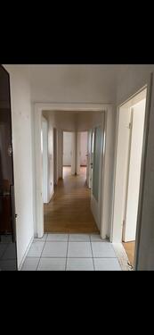 Foto - 4 - 4,5 Zimmer Wohnung in der Neustadt mit Balkon