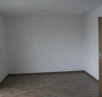 1-Raumwohnung in ruhiger Lage - 170,00&nbsp;EUR Kaltmiete, ca.&nbsp; 33,00&nbsp;m&sup2; in Hainichen (PLZ: 09661)