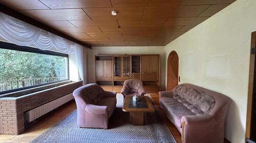 Foto - 8 Zimmer Einfamilienhaus zum Kaufen in Schiffweiler