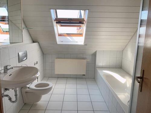 Foto - Etagenwohnung zur Miete in Wittlingen
