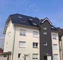 Provisionsfreie 4 Zimmer-Wohnung über 2 Ebenen in SG-Wald mit Balkon! - Solingen