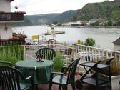 Foto - EFH mit 26 qm Terrasse direkt am Rhein, wo andere Urlaub machen